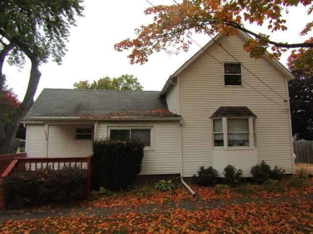 Property Photo: 1336 Olmstead Street MI 48867