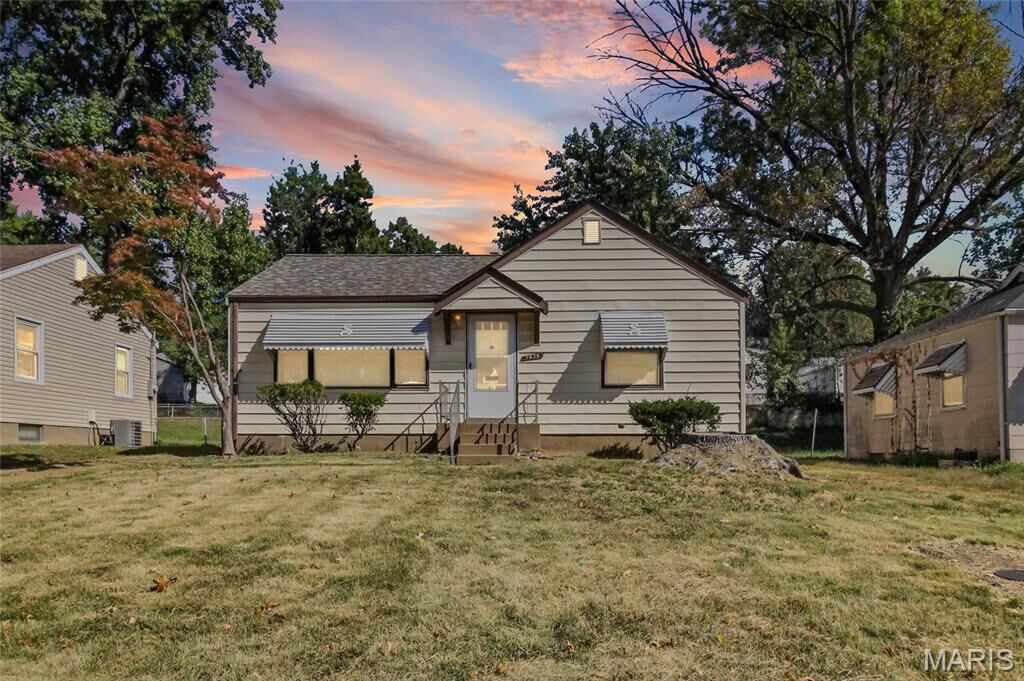 Property Photo:  7839 Underhill Drive  MO 63133 