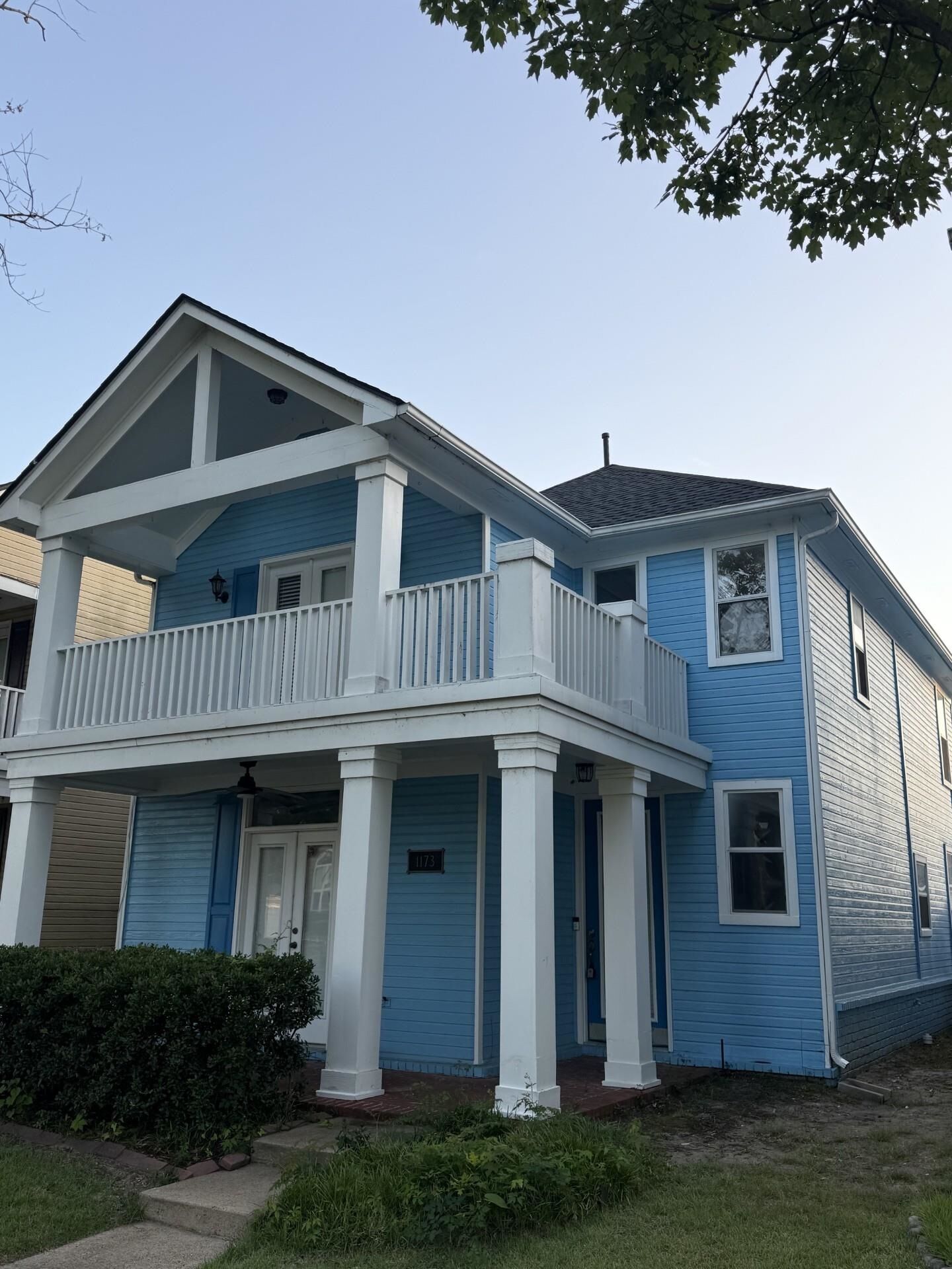 Property Photo: 1173 E Island Pl TN 38103