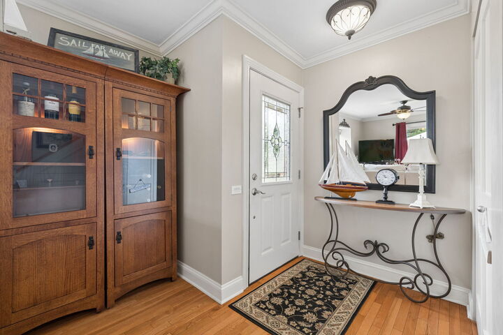 Property Photo: 106 Queens Cove IL 60010