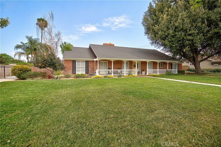Property Photo: 2133 Elsinore CA 92506
