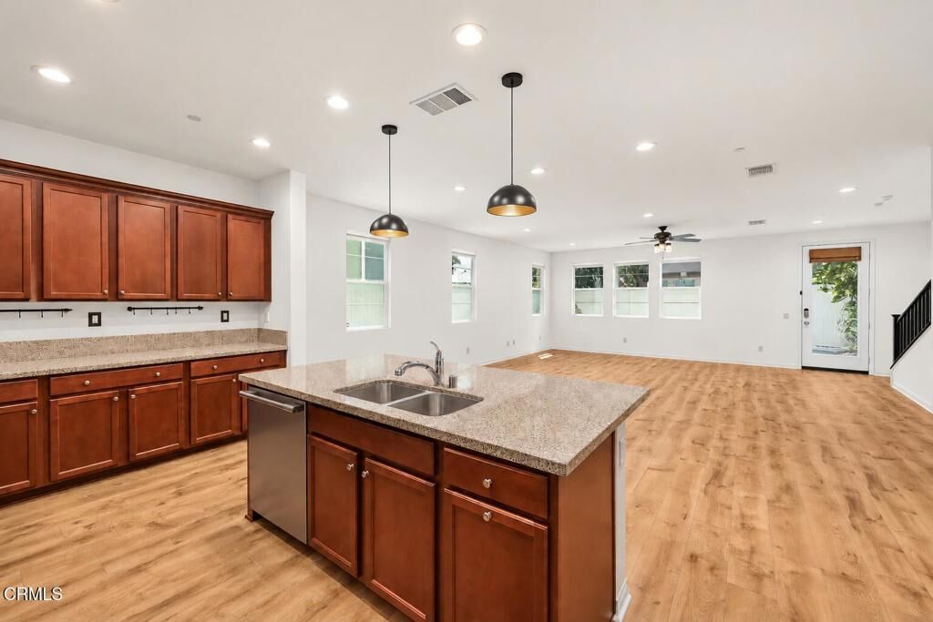 Property Photo:  17326 Parque Vanowen Way  CA 91406 