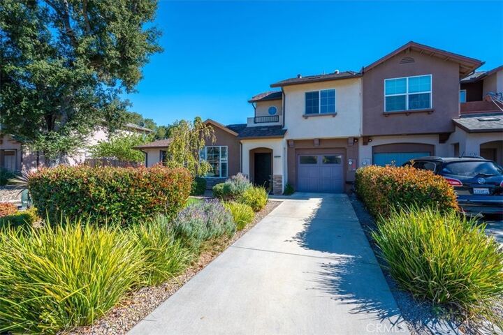 Property Photo:  5566 Madrono  CA 93422 