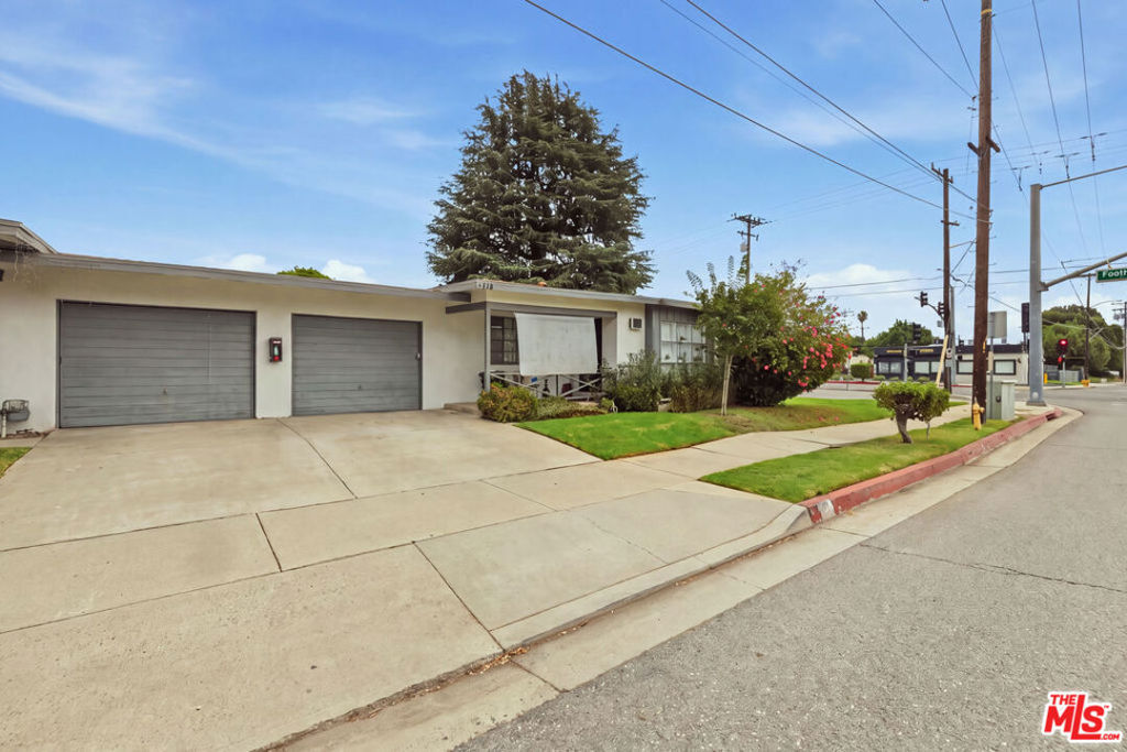 Property Photo:  110 N Barranca Avenue  CA 91741 