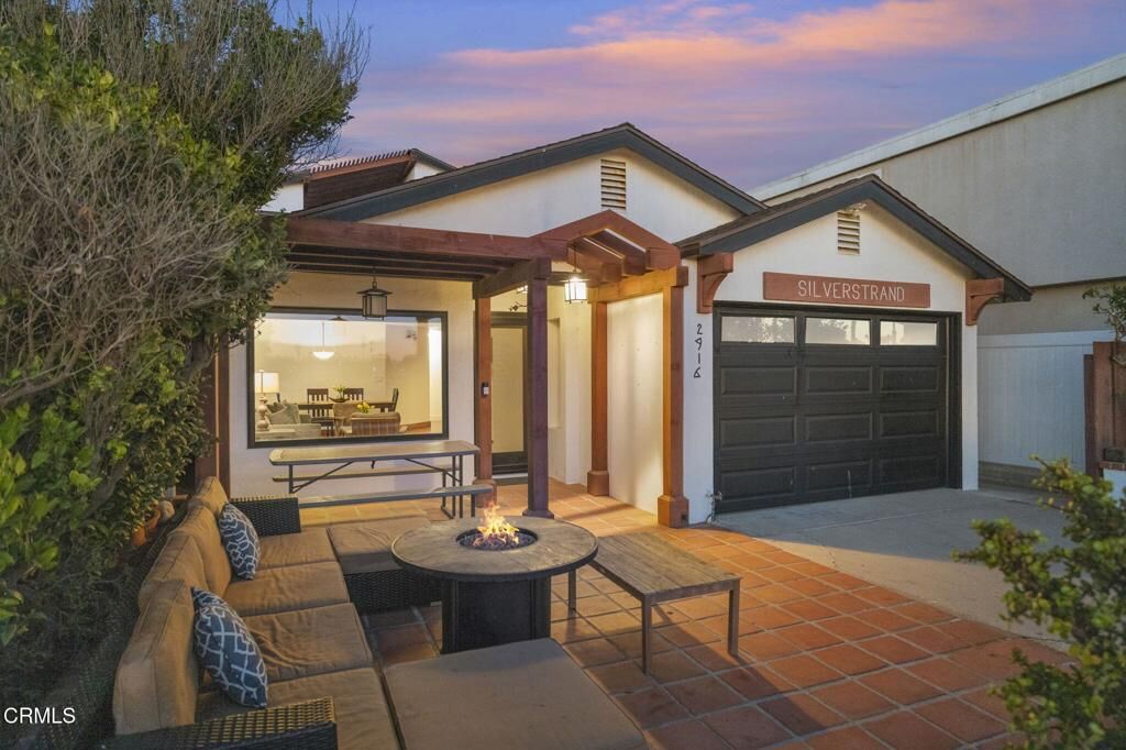 Property Photo: 2916 Lakeshore Court CA 93035