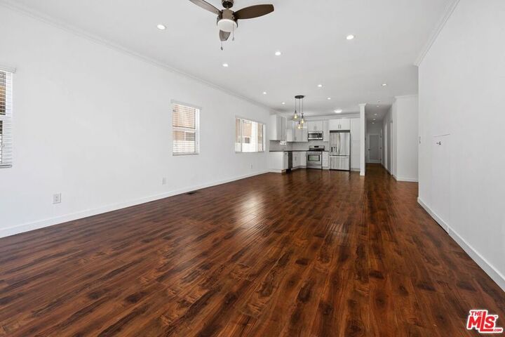 Property Photo:  8549 Cashio Street  CA 90035 