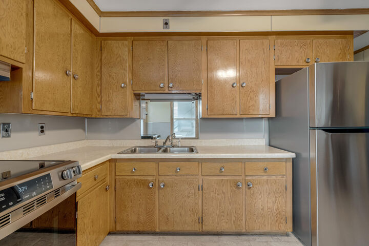 Property Photo:  77 Acadia Avenue  ME 04240 