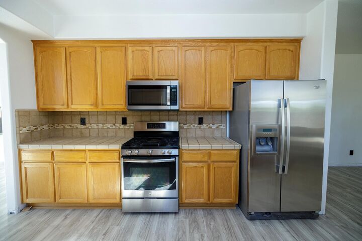 Property Photo:  1142 Canyon Creek Drive  CA 95360 