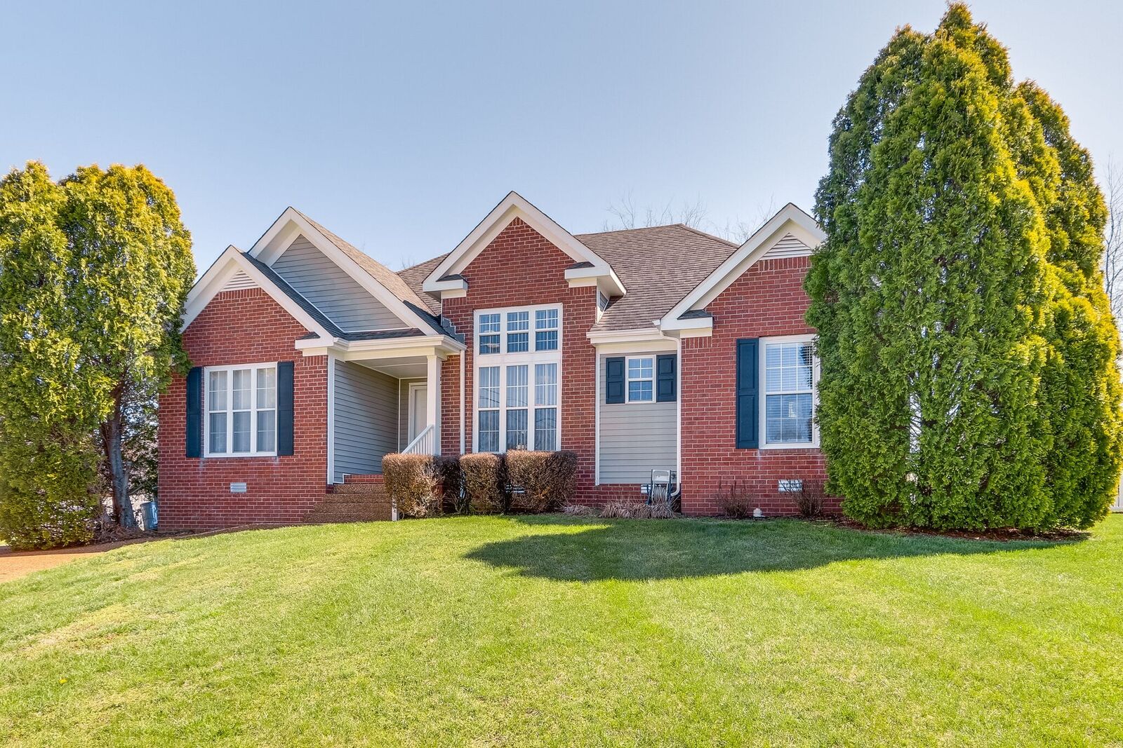 Property Photo: 2848 Jessie Ct TN 37179