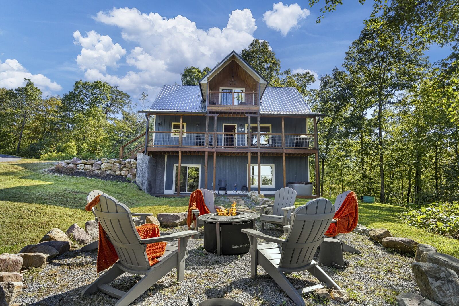 Property Photo: 1320 Mountain Ash Way TN 37876