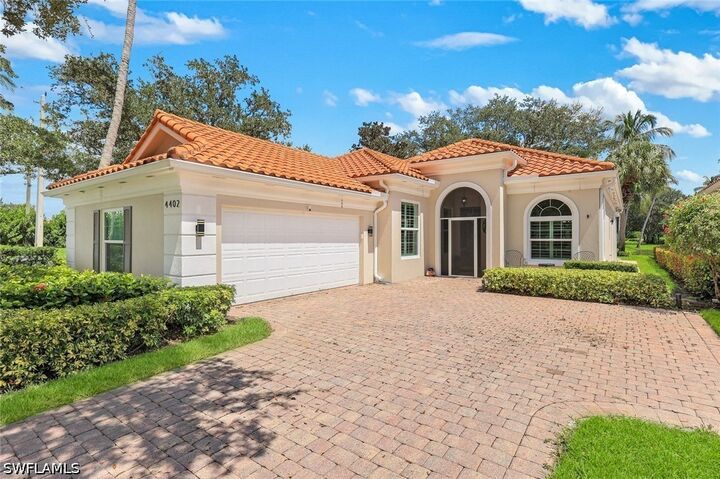 Property Photo:  4402 Prescott Lane  FL 34119 