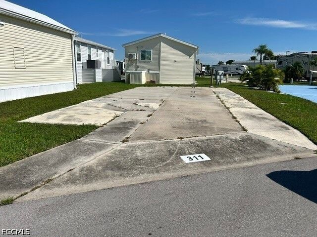 Property Photo:  19681 Summerlin Rd. 311  FL 33908 