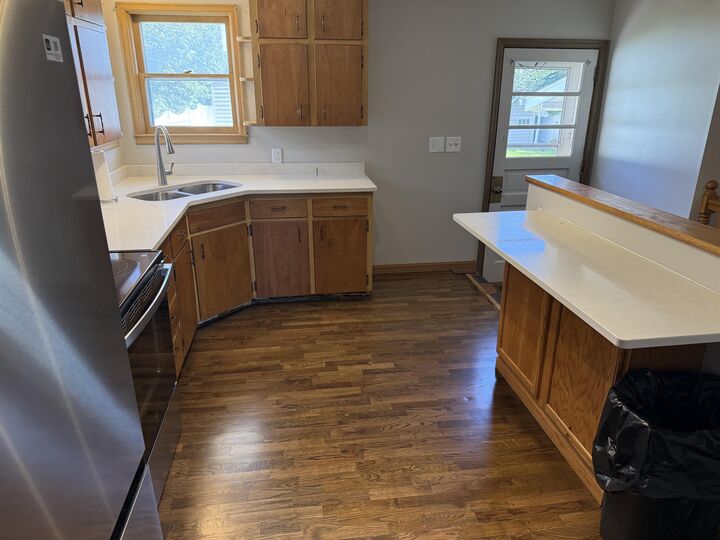 Property Photo:  703 S 1st St  NE 68701 