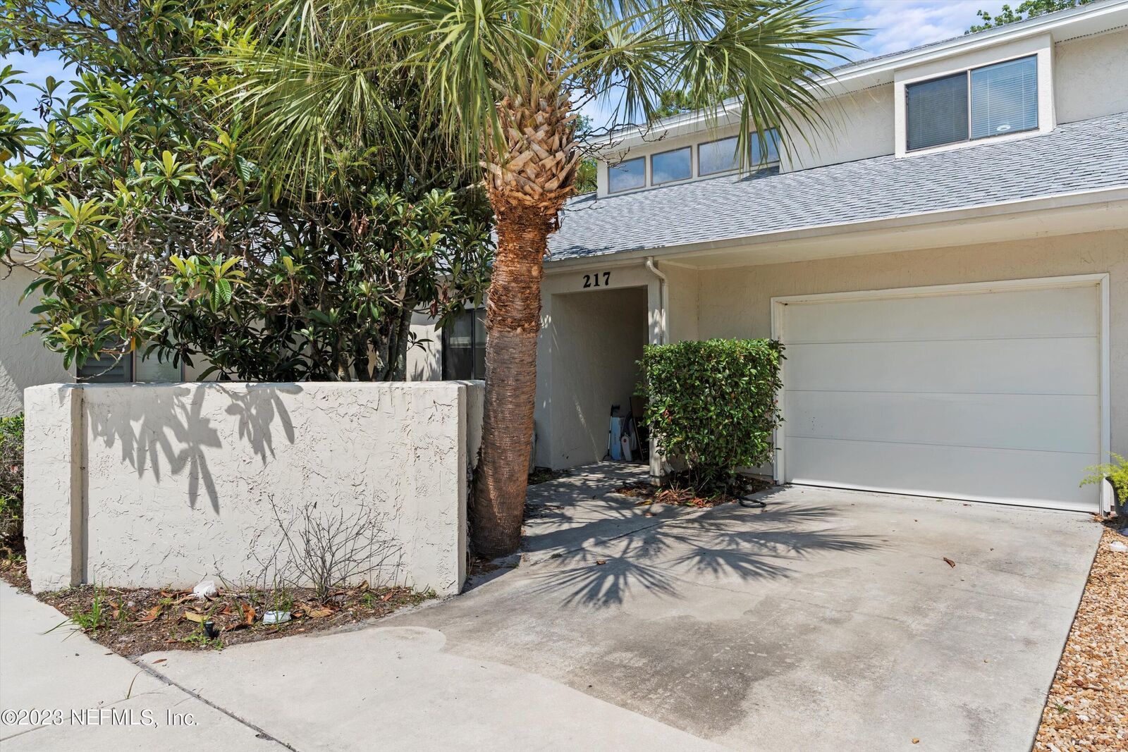 Property Photo:  217 E La Pasada Circle E  FL 32082 
