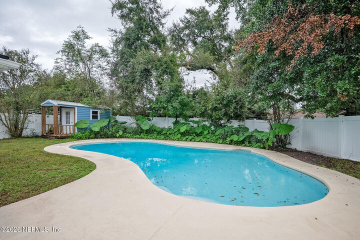 Property Photo:  7837 Rondeau Drive E  FL 32217 