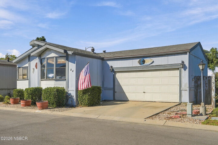 Property Photo: 1317 N V Street 24 CA 93436