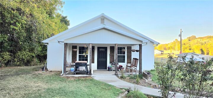 Property Photo:  1889 Wpa Road  AR 72611 