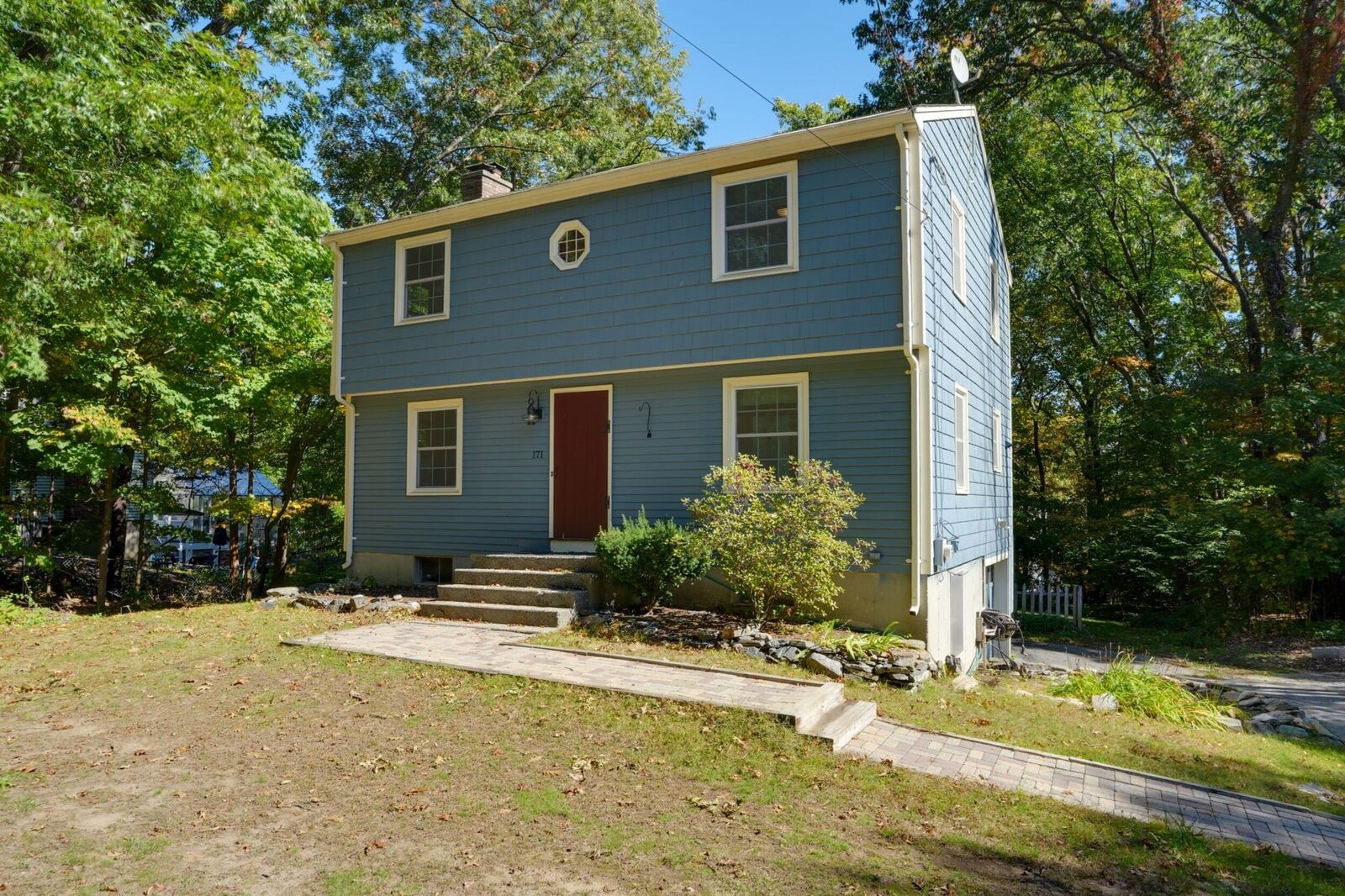 Property Photo:  171 West St  MA 01532 