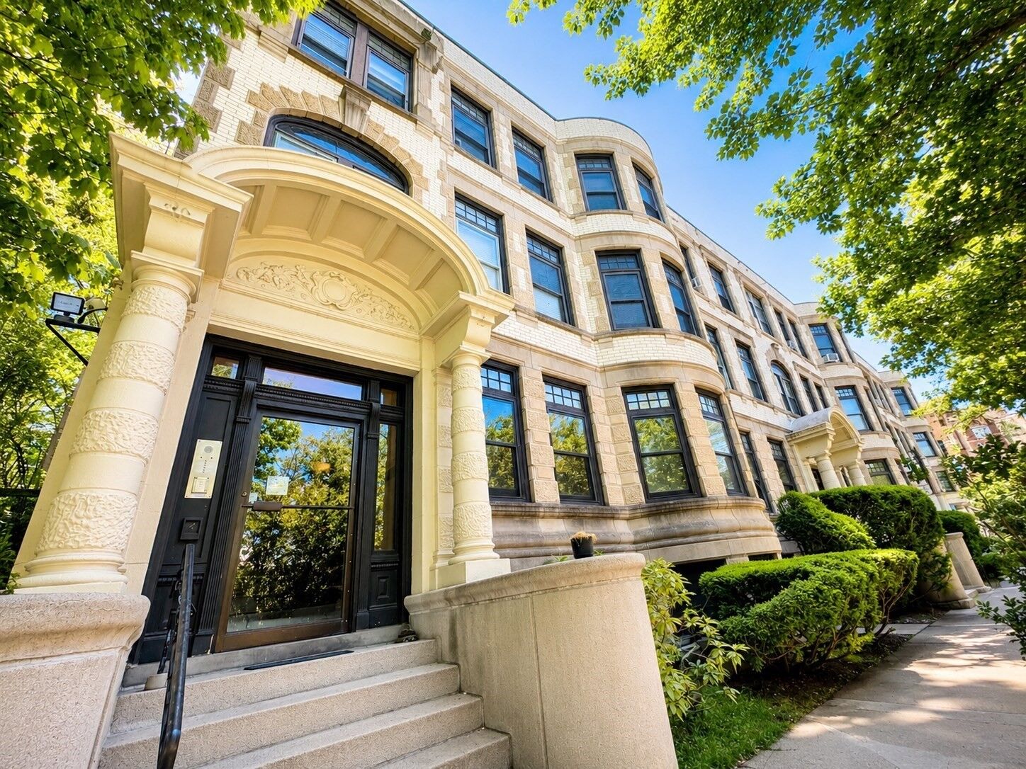 Property Photo: 35 Westbourne Ter 2 MA 02446