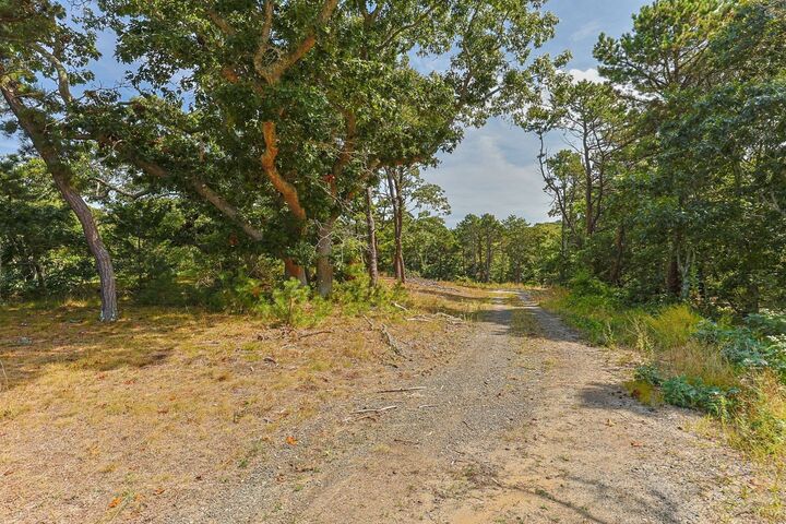 Property Photo: 7 Arrowhead Farm Road MA 02666