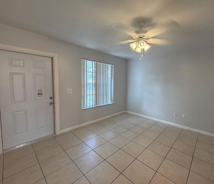 Property Photo: 5288 E Cannon Way FL 33415