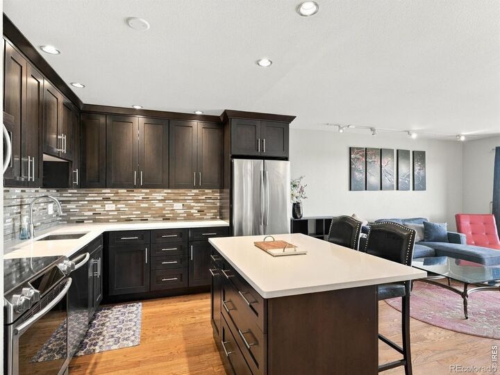 Property Photo:  700 N Washington Street 1108  CO 80203 
