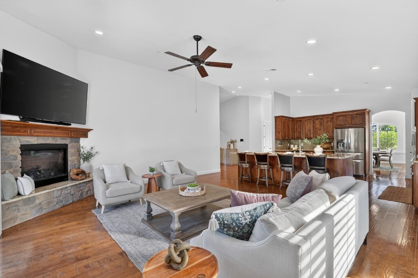 Property Photo:  20 Tyler Court  CA 95023 
