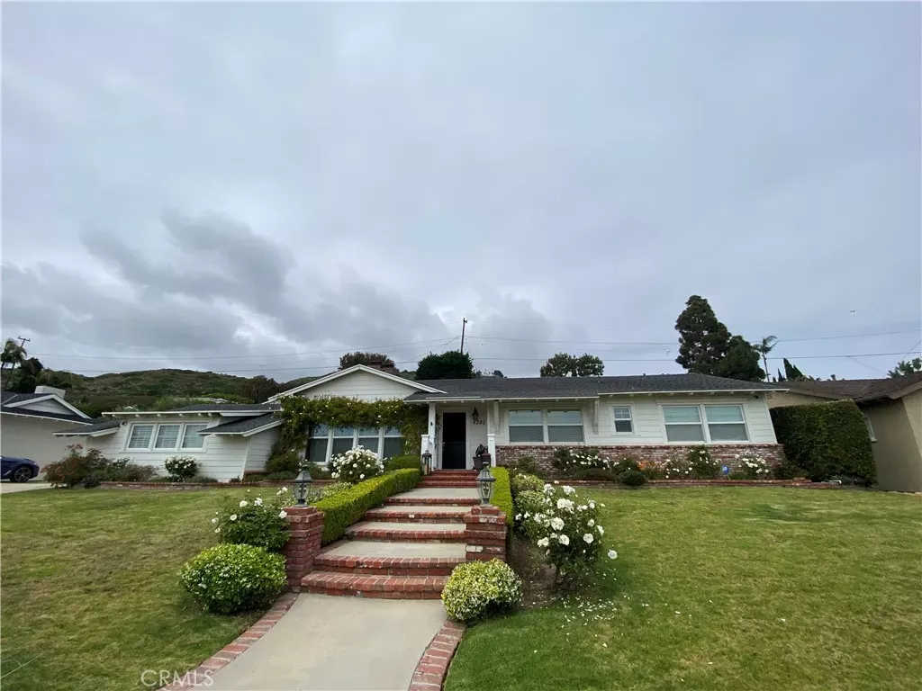 Property Photo: 4281 Admirable CA 90275