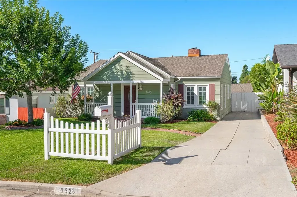 Property Photo:  5523 Acacia  CA 90601 