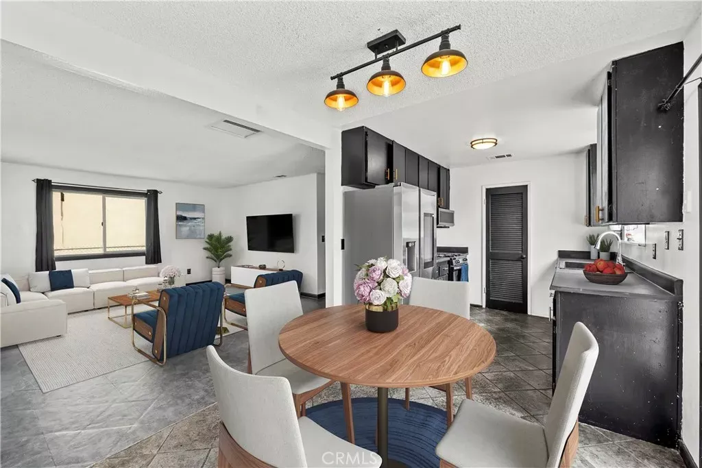 Property Photo: 3330 Roxbury CA 93560