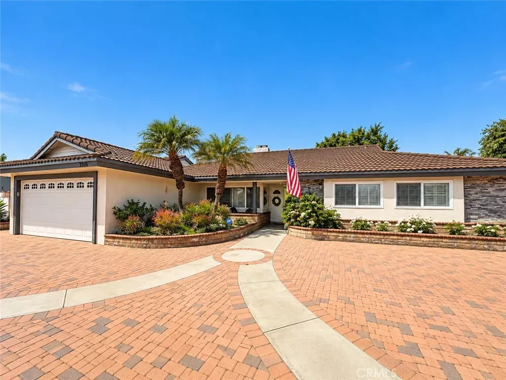 Property Photo:  2335 Irvine Ave  CA 92660 