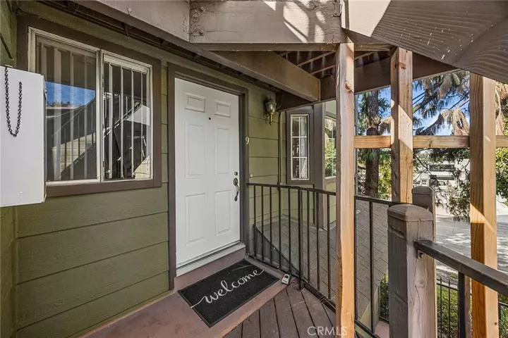 Property Photo:  246 Alpine St 9  CA 91106 