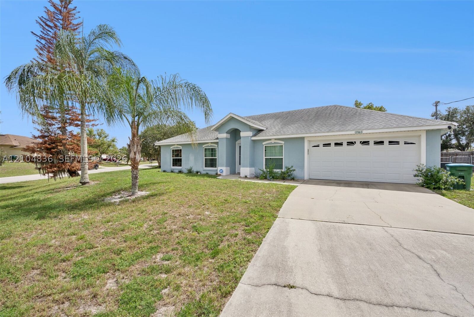 Property Photo: 2563 Sheffield FL 32738