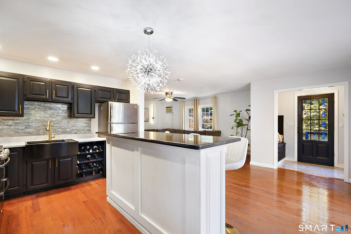 Property Photo:  10 Brook Drive  CT 06812 