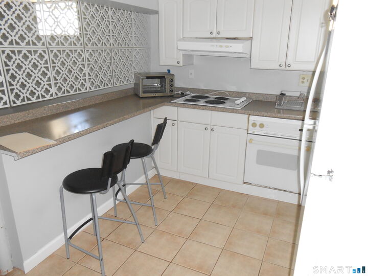 Property Photo: 11 Cribbins Avenue CT 06484