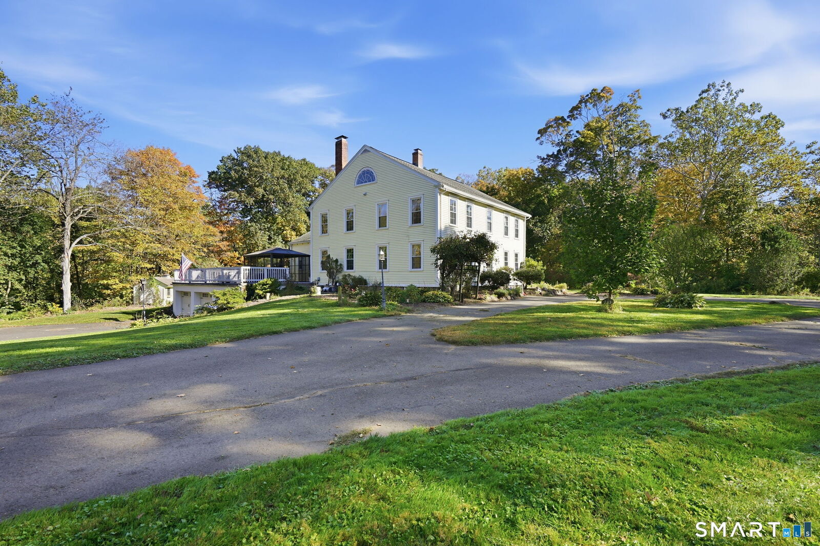 Property Photo:  731 Latham Lane  CT 06078 