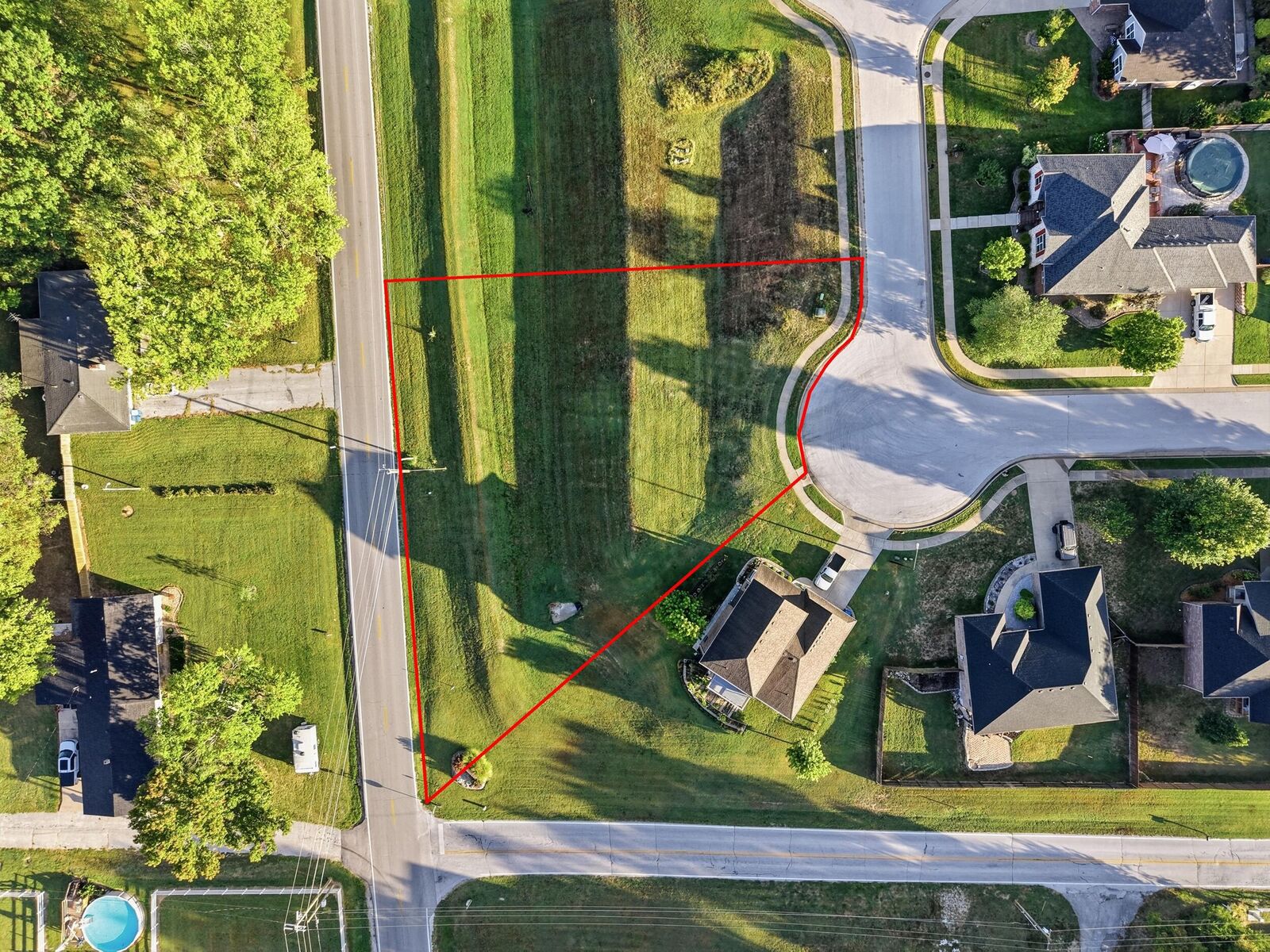 Property Photo:  617 N Lincoln Court  MO 65721 