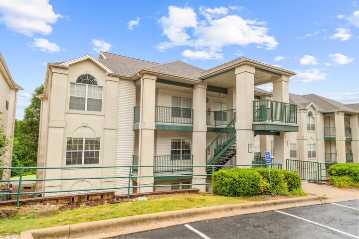 Property Photo:  351 S Wildwood Drive  MO 65616 