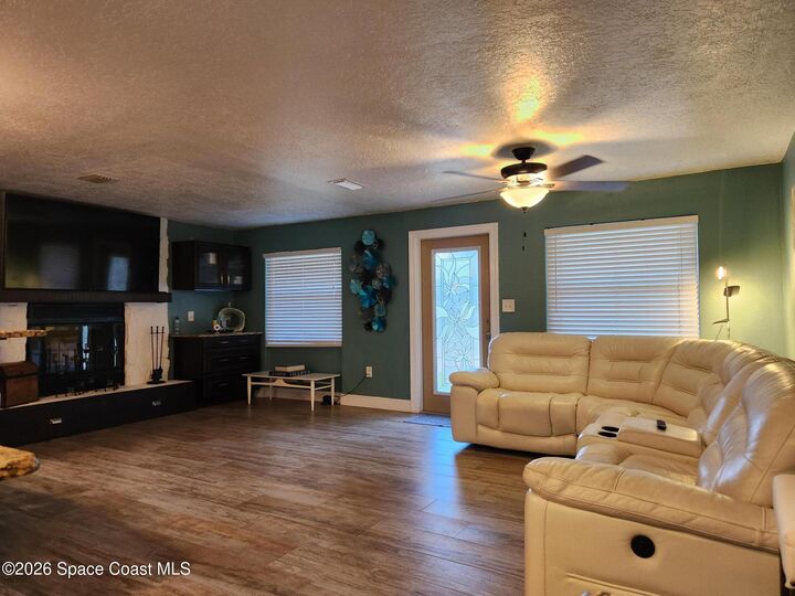 Property Photo: 2250 Floridiane Drive FL 32935
