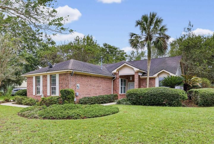 Property Photo:  5390 Pedrick Crossing Drive  FL 32317 