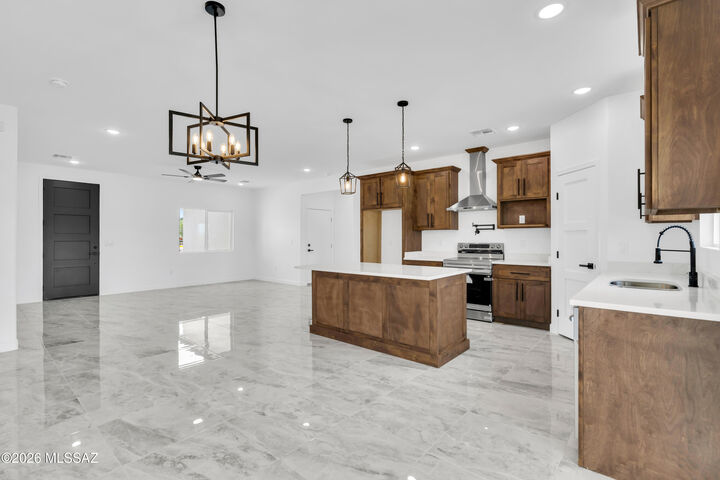 Property Photo:  1853 Circulo Canada  AZ 85648 