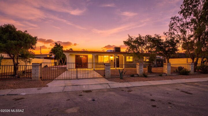 Property Photo:  6558 S Iberia Circle  AZ 85757 
