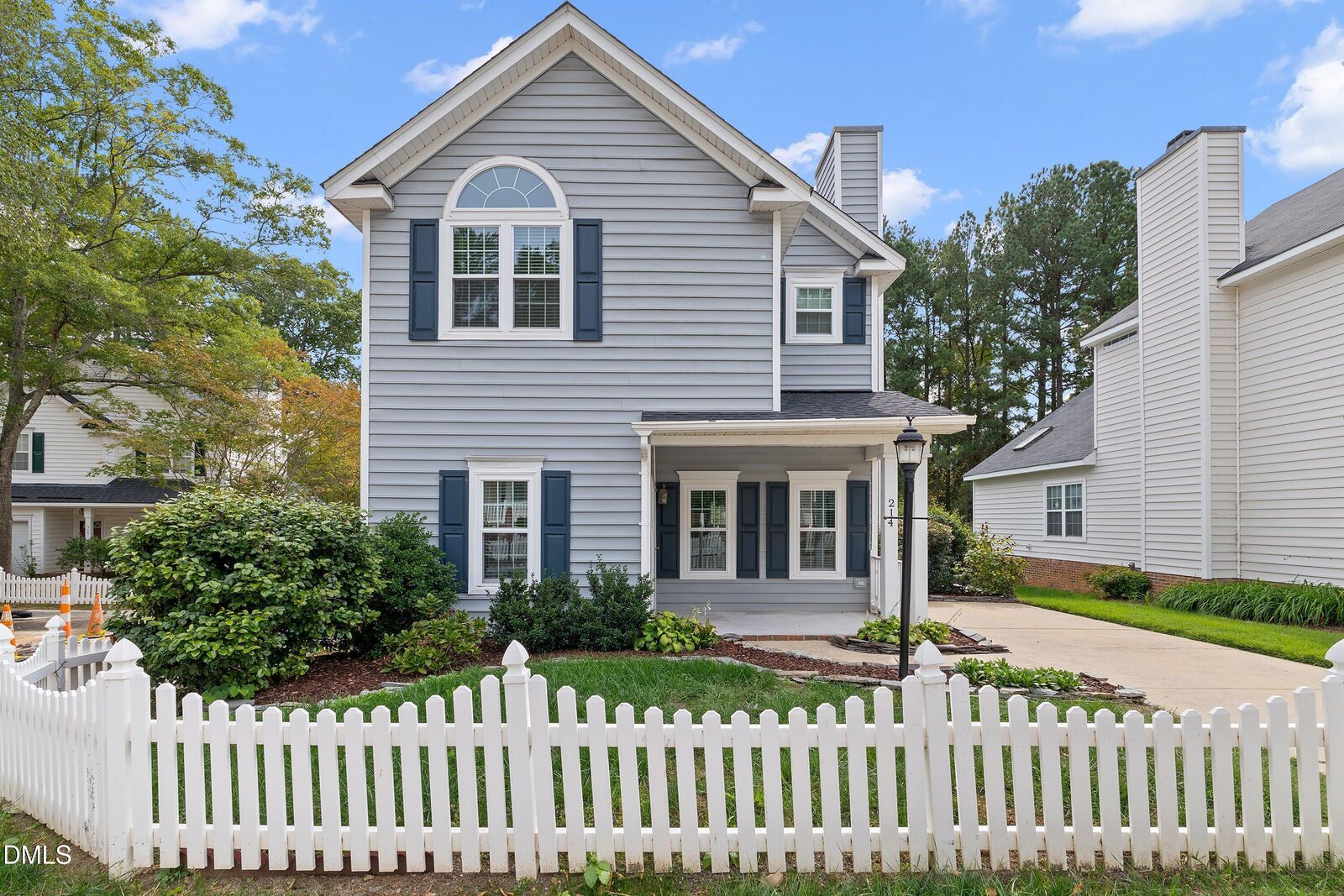 Property Photo:  214 Bridgepath Drive  NC 27513 