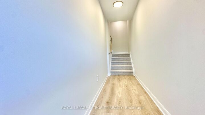 Property Photo:  1001 Glenroy Gilbert Drive 22  ON K2J 7N9 