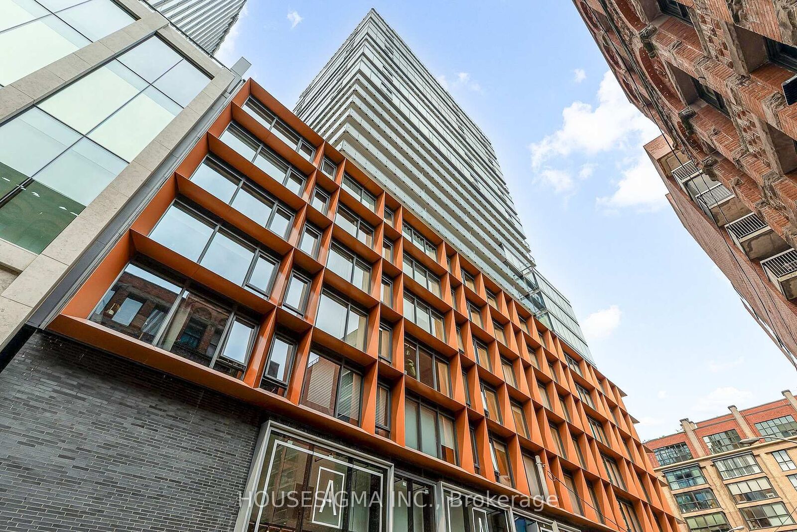 Property Photo: 60 Colborne Street 516 ON M5E 1E3