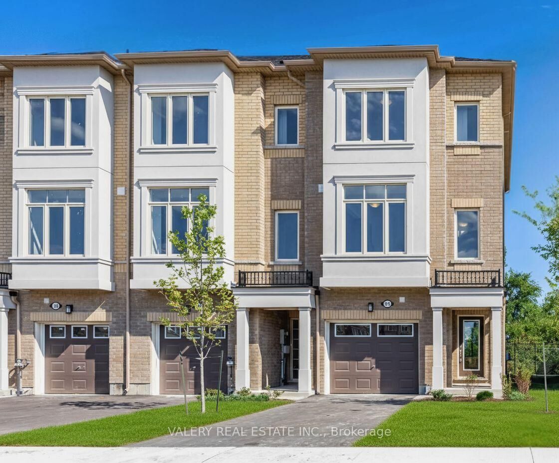 Property Photo:  113 Pidgeon Street  ON M1L 0J3 