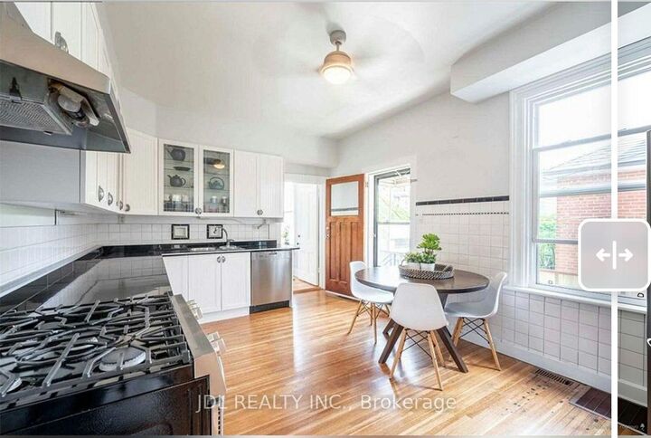 Property Photo:  137 Denison Ave Avenue Bedroom A 2nd Floor  ON M5T 2N2 