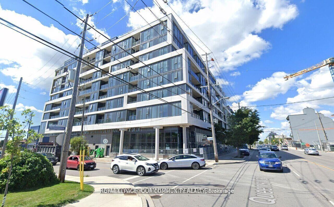 Property Photo: 59 Annie Craig Drive 3203 ON M8V 1A1