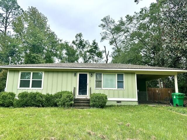 Property Photo: 420 Canna Dr GA 31602