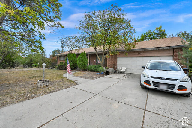 Property Photo: 7981 S Temple Dr W UT 84088